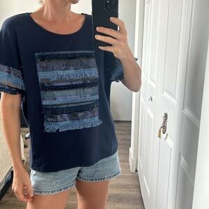 Amitie Womens Fringe Sequined Trim Top Short Sleeve Navy Blue Blouse Medium